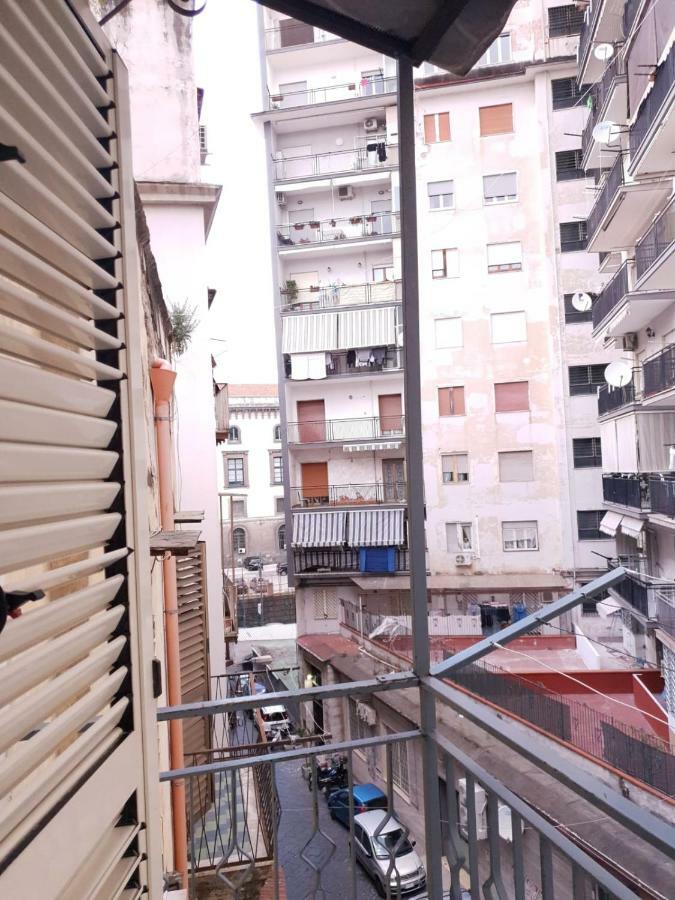 Nanas Apartment เนเปิลส์ ภายนอก รูปภาพ